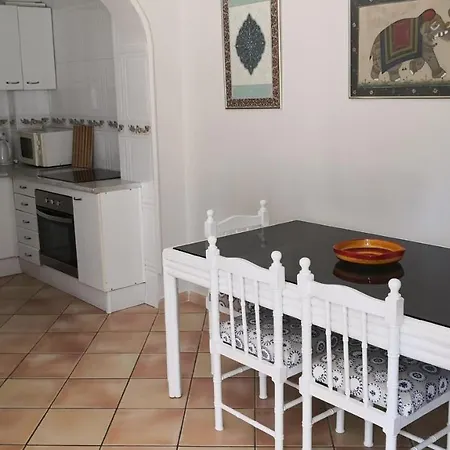 Skol 318c By Completely Marbella
